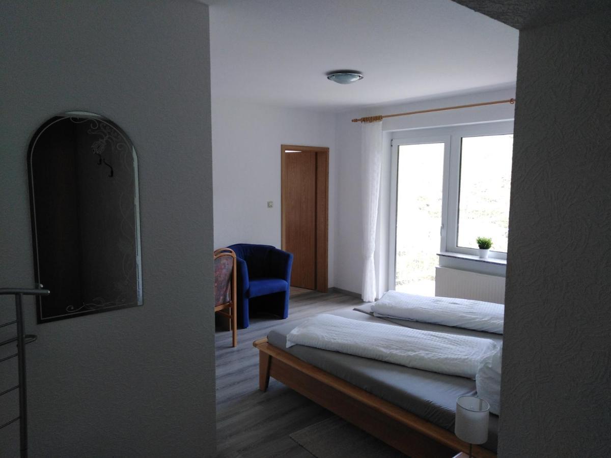 Zimmer Ohne Fruehstueck In Der Forellenzucht بورجين المظهر الخارجي الصورة