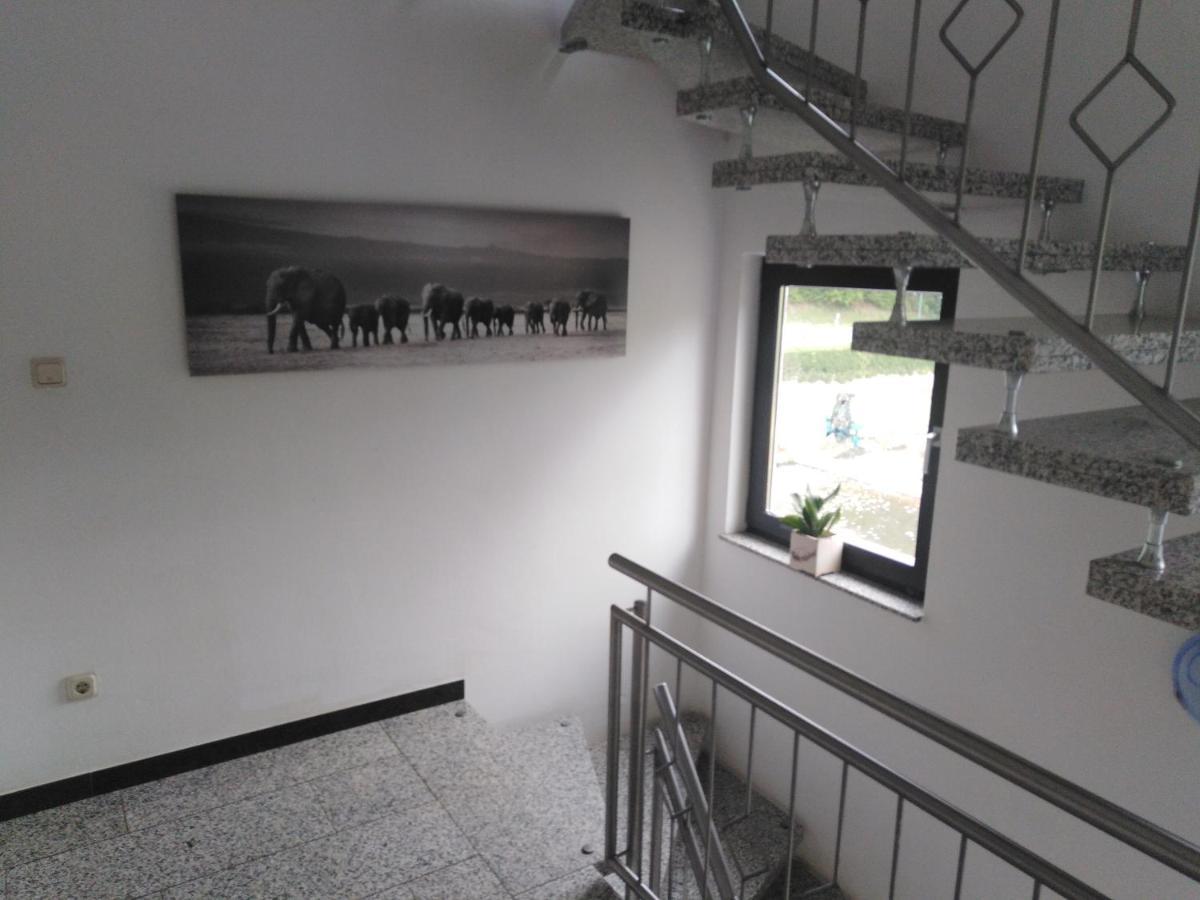 Zimmer Ohne Fruehstueck In Der Forellenzucht بورجين المظهر الخارجي الصورة