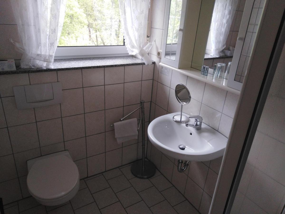 Zimmer Ohne Fruehstueck In Der Forellenzucht بورجين المظهر الخارجي الصورة